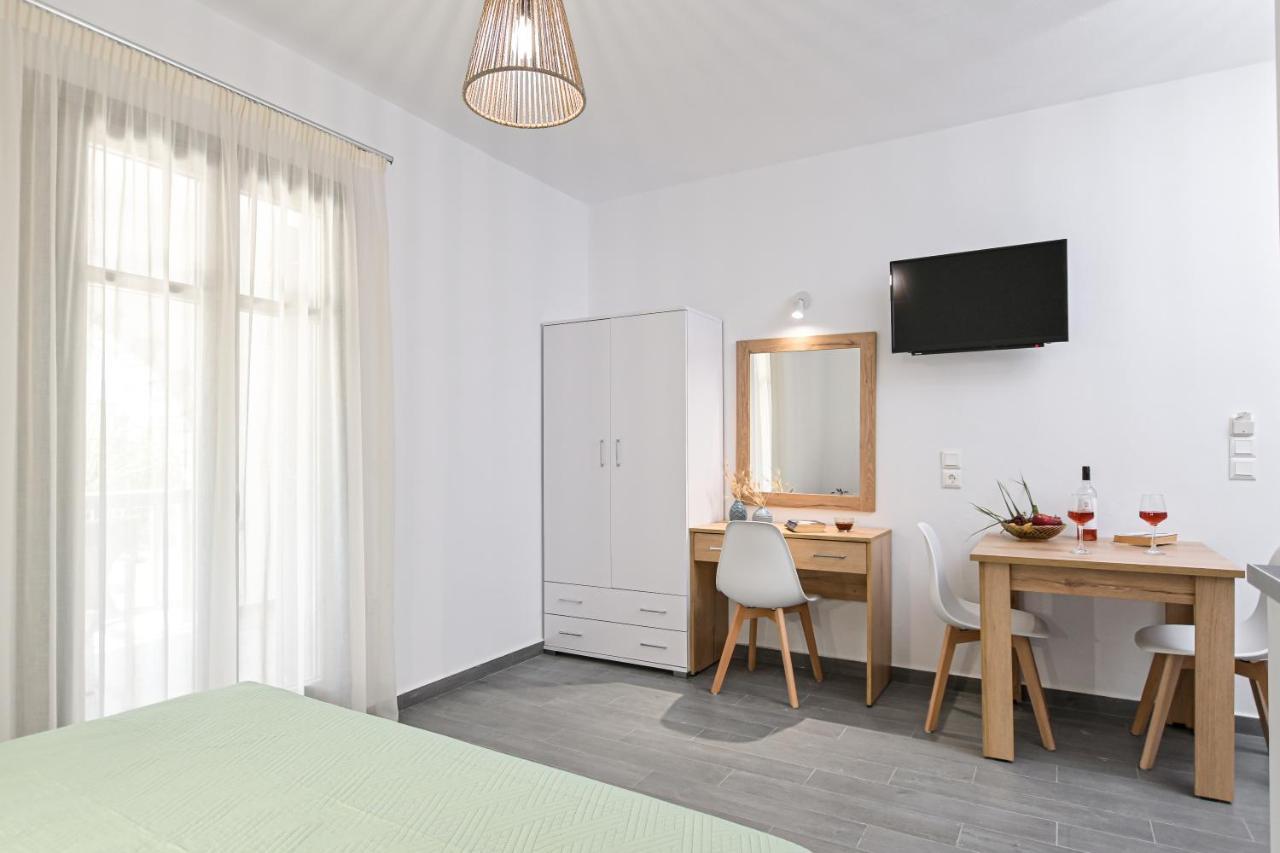 Vive Mare Plaka II Aparthotel Bagian luar foto