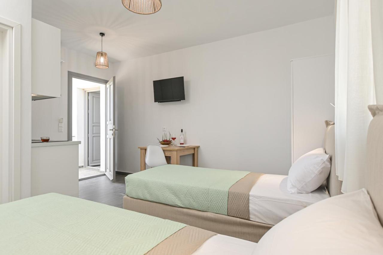 Vive Mare Plaka II Aparthotel Bagian luar foto