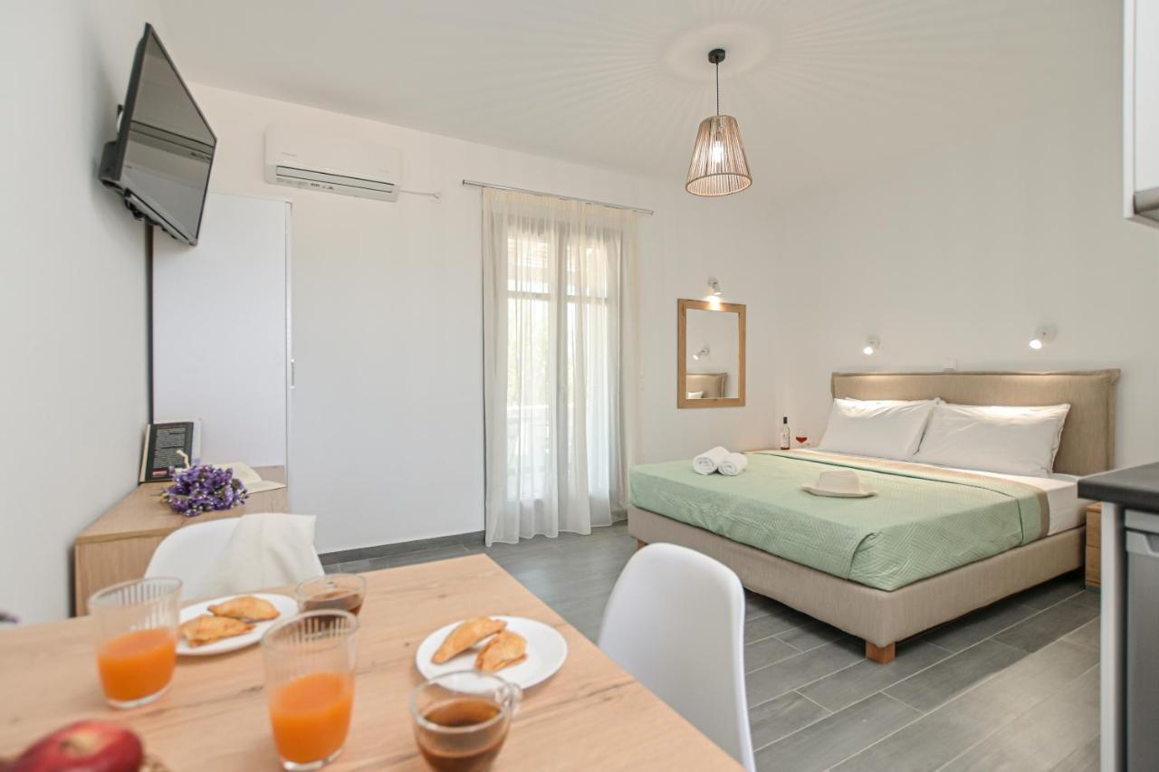 Vive Mare Plaka II Aparthotel Bagian luar foto